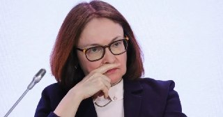 💸 ЦБ — правительству: «Тратить надо меньше». Что означает очередное снижение ключевой ставкиЦБ снизил ключевую ставку до 14,5% годовых, он осторожничает, потому что видит: российская экономика балансирует между стагнацией и инфляцией.И виной всему — чрезме