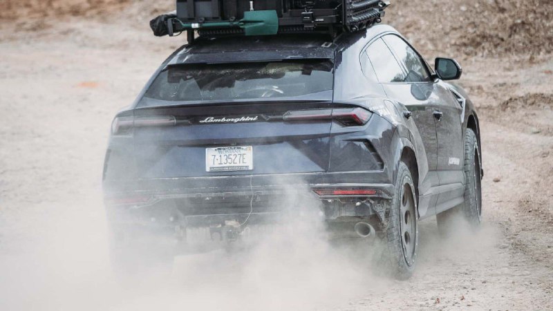 Lamborghini Urus превратили во внедорожный автодом 5