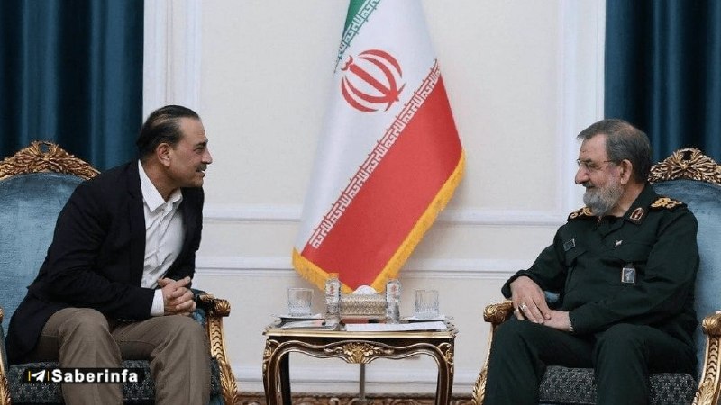 کانال رسمی صابرین نیوز: ‏✅ دبیر شورای‌عالی امنیت ملی: به آمریکا بی‌اعتمادیم و باید رفتارش را تغییر دهدسرلشکر رضایی: در دیدار با فرمانده ارتش پاک