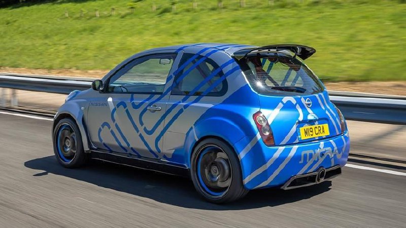 Nissan превратил безумную Micra V6 из 2002 года в яркий рестомод 6