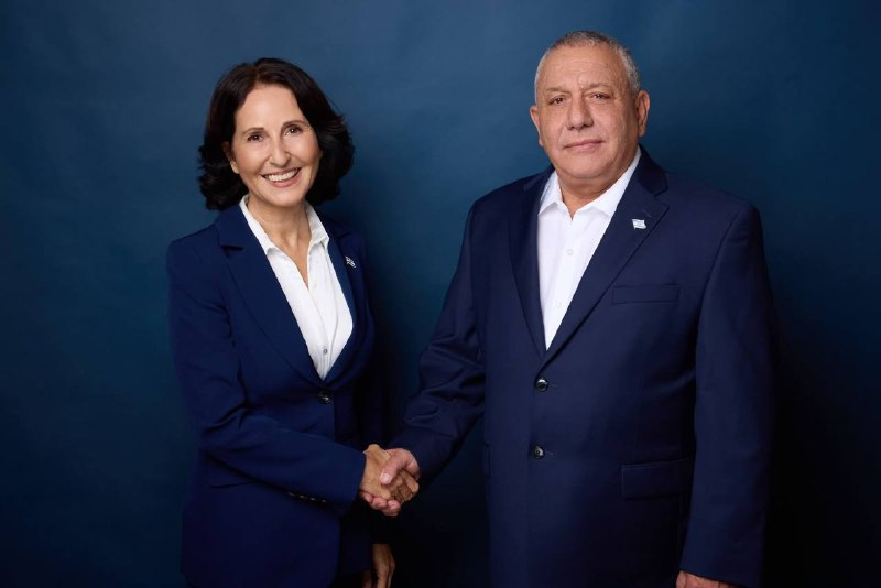 דפנה ליאל