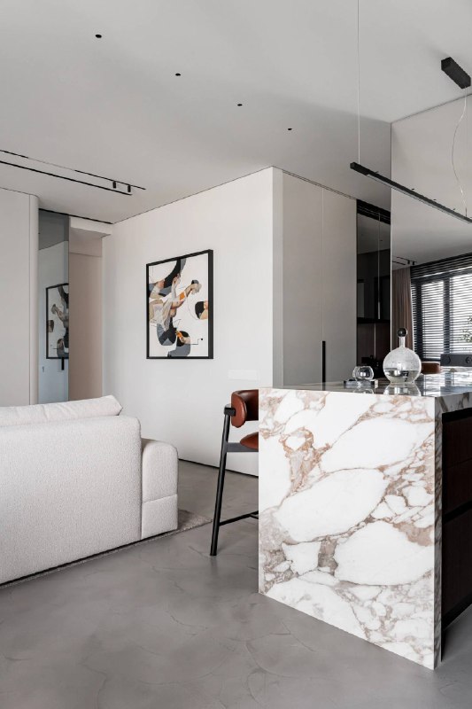 Квартира на 51-м этаже для семьи с ребенком. Этот проект - история о том, как строгая архитектурная графика, обволакивающая нежность фактур и перед... - изображение 1 - квартира, этаже, семьи