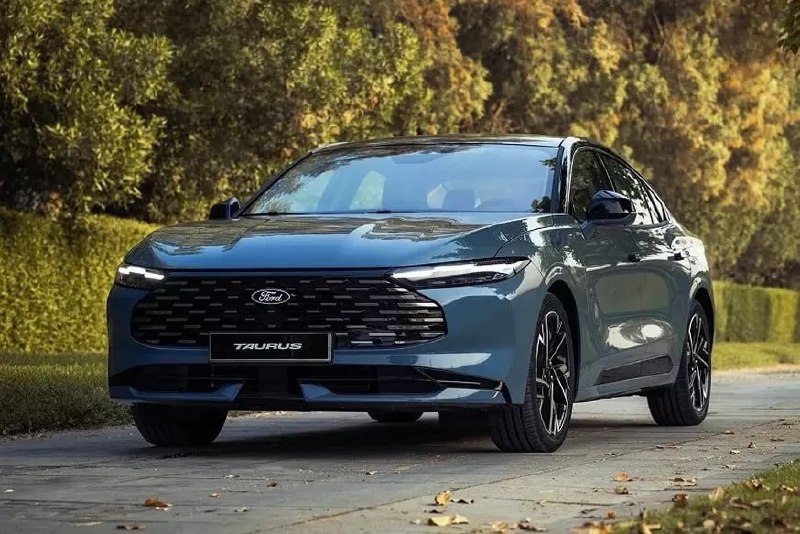 Ford Taurus обновился вслед за MondeoСедан Taurus для рынков Ближнего Востока по