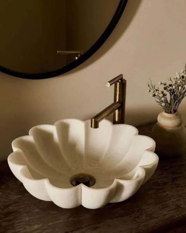 Увидела эти необычные раковины, и внутри проснулась маленькая Ариэль Такие умывальники добавляют ванной морского настроения и превращают обыденное ... - изображение 5 - telegram, view, увидела