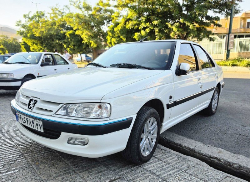 🚘کانال ماشین 🚘: پژو پارس TU5مدل 96فوق استثنایی بدون رنگ و گریسی کارکرد۵۲۰۰۰شاسی پلمپ بدون نقطه بیمه 9 ماه لاستیک 90 % درصد قیمت1.800تماس