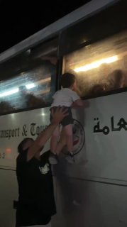 83 مريضاً يعودون إلى غزة بعد ثلاث سنوات من العلاج بالضفة