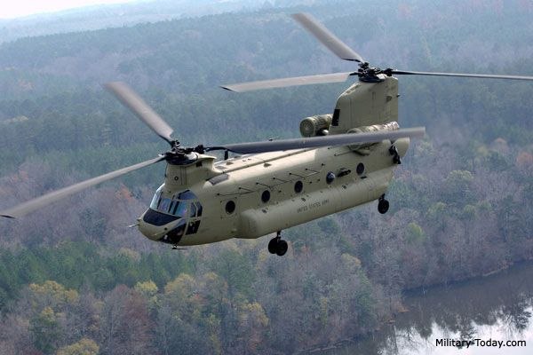 Airplane هواپیما: هلیکوپتر CH-۴۷F Chinookهلیکوپتر همه جا حاضر CH-۴۷ Chinook برای برآورد کردن نیاز‌های نیروی زمینی ارتش ایالات متحده طراحی 