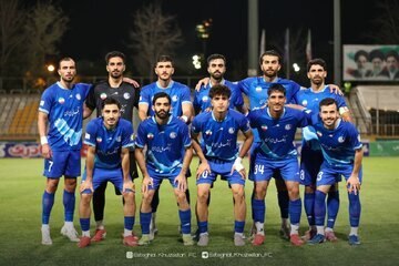 دیده بان ایران: ✅ پنجره نقل‌وانتقالاتی استقلال خوزستان باز شد🔹 نام استقلال خوزستان از باشگاه‌هایی که با پنجره بسته نقل‌وانتقالاتی مواجه 