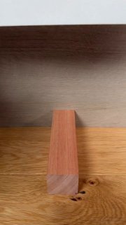 Сохраните лайфхак Автор видео показывает, что делать, если при монтаже плинтуса есть выступ. Дизайн и ремонт Please open Telegram to view this post... - изображение 1 - telegram, view, сохраните