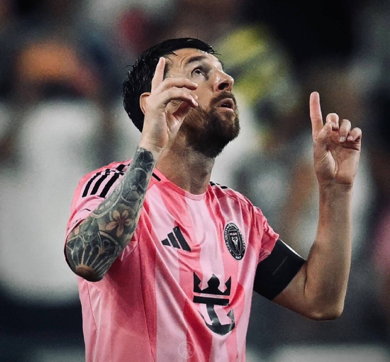 Leo Messi Lovers | آرژانتین: 📊 امار پادشاه مسی در سال ۲۰۲۶ :۳۲ بازی ✅۲۷ گل ⚽️۱۳ پاس گل 👟📊 امار کریر پادشاه مسی :۹۲۳ گل ⚽️۴۲۰ پاس گل 👟۱۳۴۳ گل + پاس گل