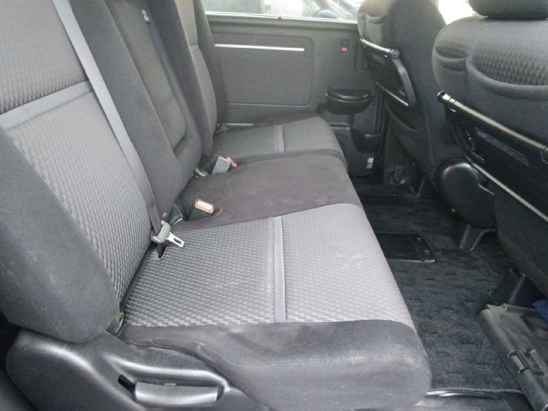 Honda Stepwgn 2016 фото 6