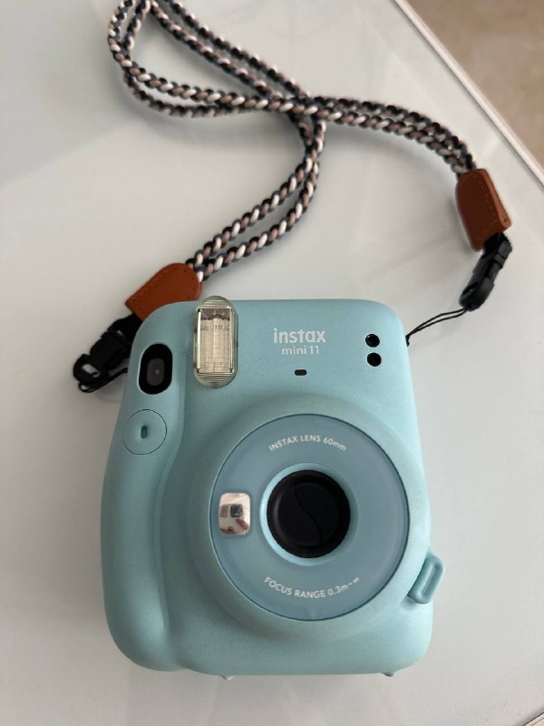 Камера моментальной печати Fujifilm Instax Mini 11