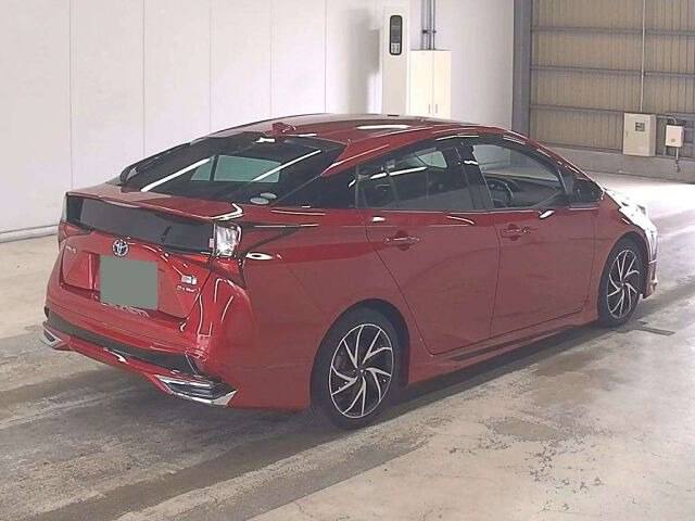 Toyota Prius 2020 фото 4