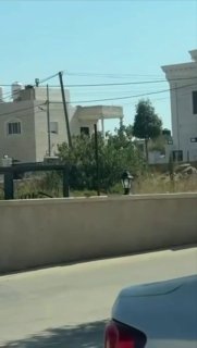 כוחות הכיבוש מסתערים על הכפר אל-מזרעא אל-שרקייה, מזרחית לרמאללה.