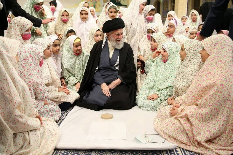 جریان: ‼️بسم رب الشهدا و الصدیقین🖤 به یاد آقای شهید ایران ❤️ بزنین @Jarian_com