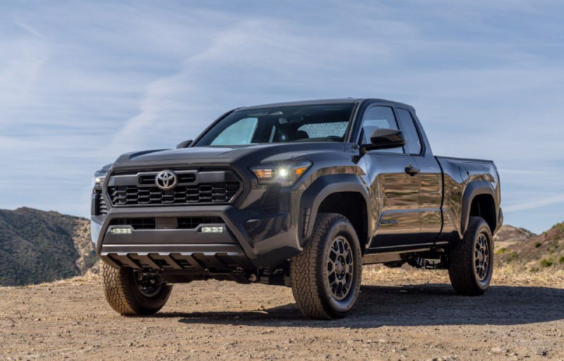 Toyota раскрыла комплектации и цены пикапа Tacoma 2024 6