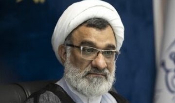 ایسنا ✔: خسروپناه: قریب به اتفاق بانوانی که کشف حجاب کرده‌اند، هیچ لجاجتی با نظام ندارند🔹 ۶۰-۷۰ درصد مردم تلویزیون نگاه نمی‌کنند.