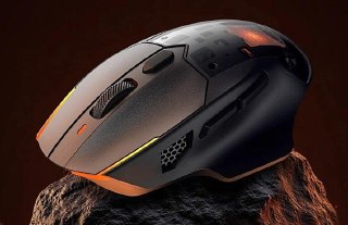 Один режим на зиму, другой — на летоBlack Shark выпустила в Китае Star Flash — игровую мышь с подогревом и охлаждением. Нагреться мышь может на 20°C, а охладиться — на 10°C.Продажи в Китае стартуют 14 октября. Цена — 439 юаней (~5000 рублей).rozetked.me/ne