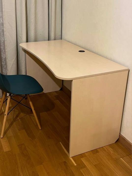 Стол письменный для подростков