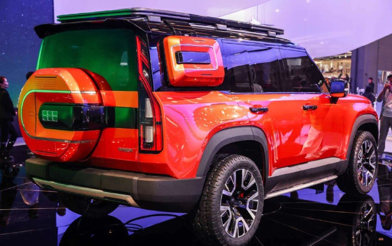 Geely Galaxy Cruiser — кроссовер, который умеет плавать 6