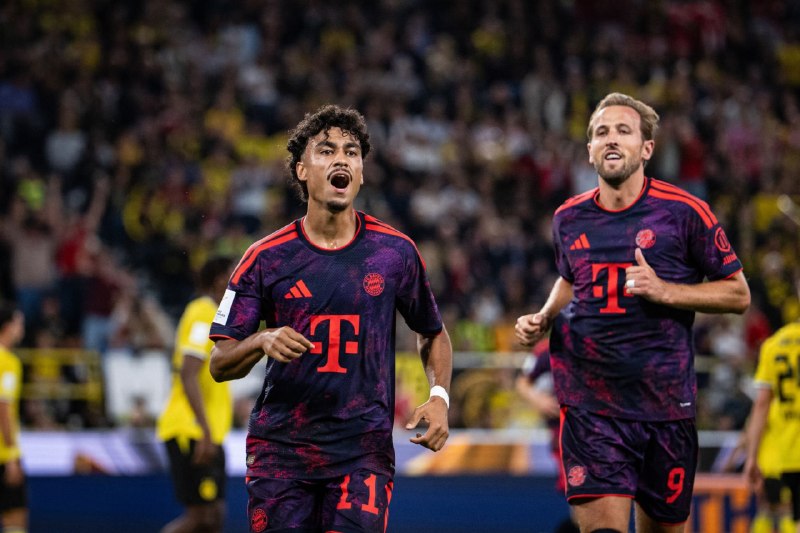 FUNNY SOCCER | فانی ساکر: 🚨🚨🚨🚨🇩🇪سوپرکاپ فوتبال آلمان؛ بایرن کمپانی اولین جام فصل را از رقیب سنتی گرفت؛ دورتمند بازهم مقابل باواریاییها ناکام ماند