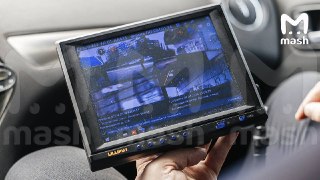 Нейронка начала штрафовать жителей Центральной России за граффити, неправильную парковку и незаконную рекламу. Благодаря иишке власти занесли в казну миллион рублей.По данным Mash, активнее всего комплекс "Дозор" работает в Воронеже, Ярославле и Липецке — 