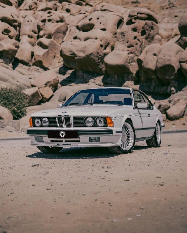 BMW E24 635CSI