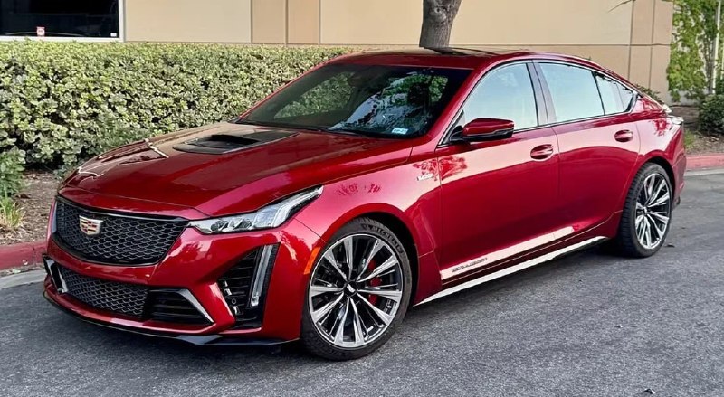 Прощальный Cadillac CT5-V Blackwing стал ещё мощнее