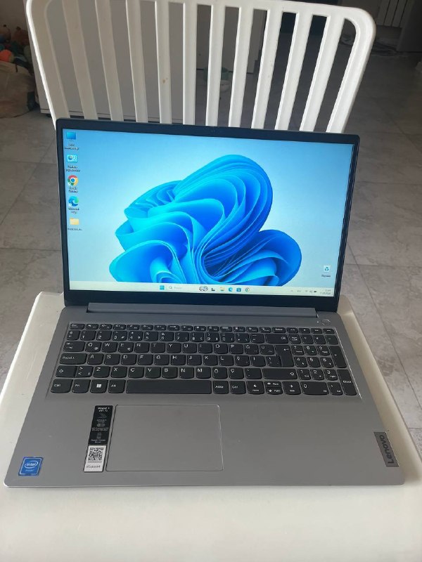 Lenovo IdeaPad 15 2023