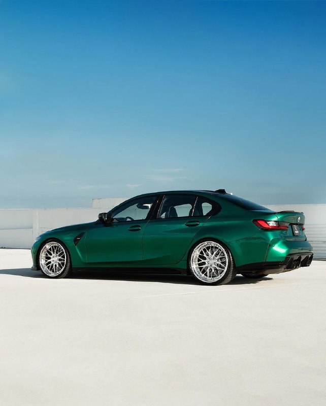 BMW M3 5