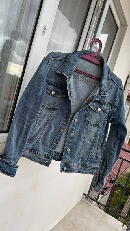 Джинсовая курточка Zara L — фото 1