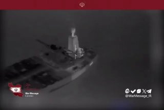 〰️🛥 משמרות המהפכה פרסמו תמונות של תקיפה קרקעית על מכלית דלק במצר הורמוז.