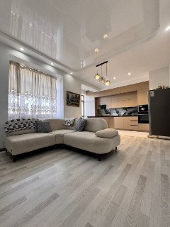 Sotiladi 4 xonali kvartira, Parisien turar-joy majmuasi, mo'ljal: Tekstil ko'prigi, 170 m²