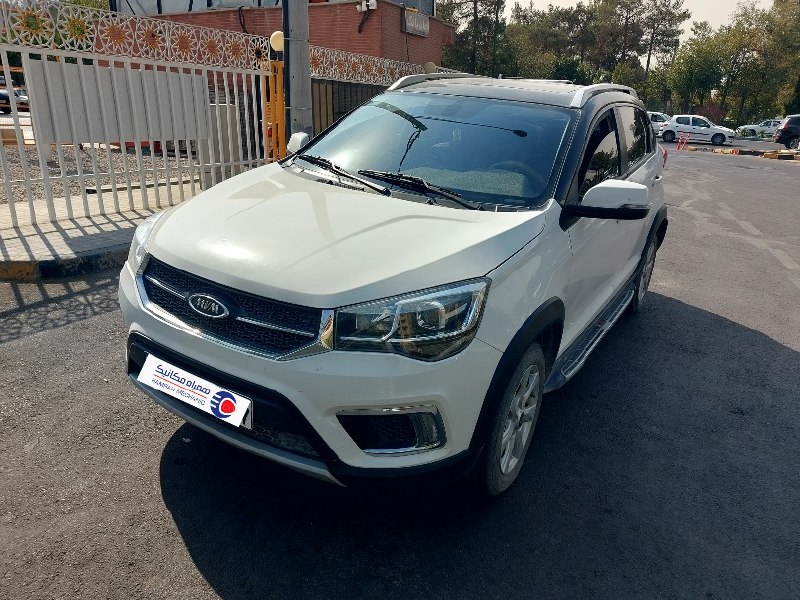 نمایشگاه همراه‌مکانیک: 🚗 ام وی ام X22 دنده ای اسپرت لاکچری 1402💰 قیمت: 2,350,000,000 تومان📏 کارکرد: 47,330 کیلومتر📍 محل: اصفهان، اصفهان📲 مشاهده