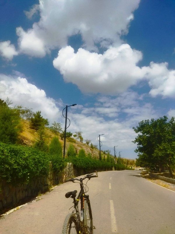 آب و هوای مشهد: 🔸آسمان زیبای پارک خورشید مشهد در آخرین روز ماه مرداد📸ارسالی امیر لطیفی@HavashenasiMashhad