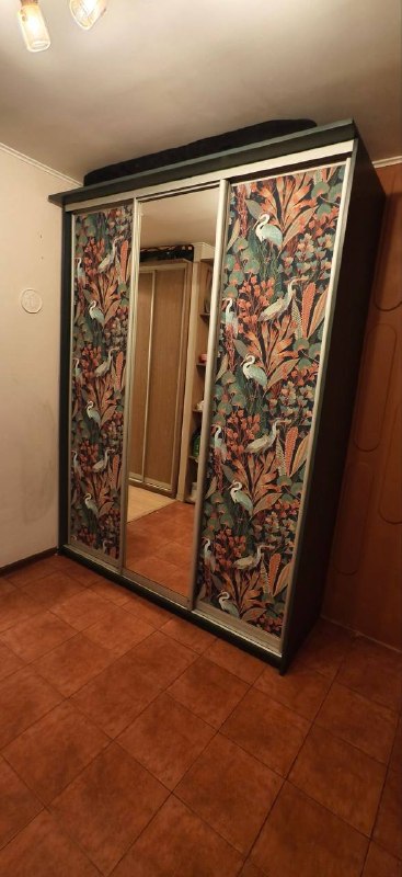 Перекрасила старый шкаф, краска синий графит ушло половина банки. Продолжу дальше красить - изображение 3 - перекрасила, старый, шкаф