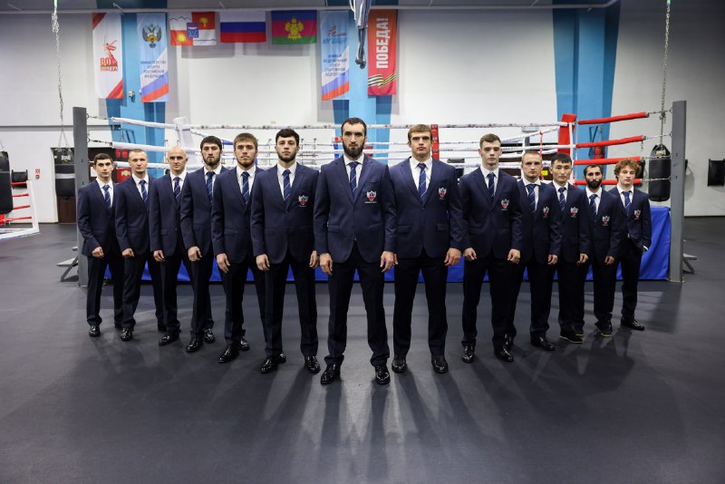 Боксеры Атаев, Бижамов и Гаджимагомедов – в заявке сборной России на чемпионат мира фото