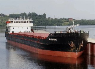 В Азовском море затонул сухогруз с пшеницей, есть погибшиеОб этом сообщил назначенный Россией «глава» Херсонской области Владимир Сальдо. По его информации, погиб старший помощник капитана. Еще двое членов экипажа пропали без вести. Остальные девять матрос