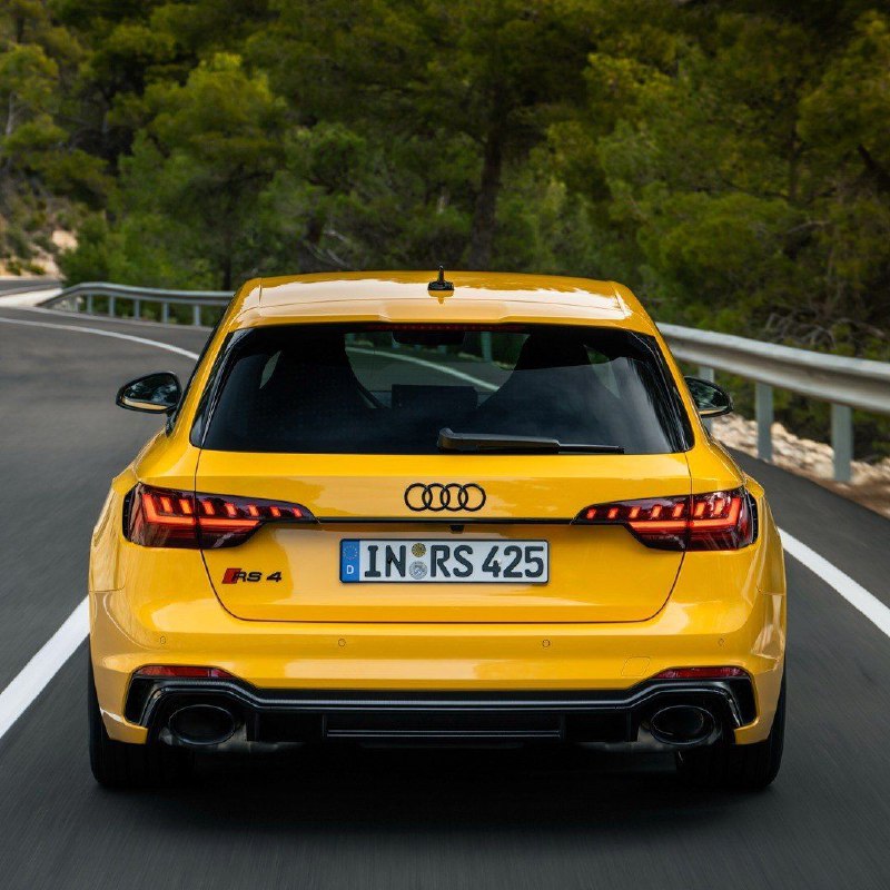 Новая лимитированная Audi RS4 Avant 25 Years Edition 2