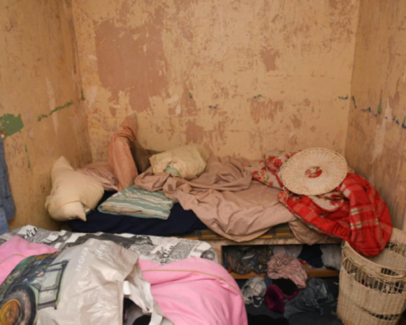 Женщину 25 лет держали в рабстве и заставляли ухаживать за десятью детьмиКоролевский суд Глостера признал 56-летнюю Аманду Уиксон виновной в незаконном лишении свободы человека и принуждении его к выполнению рабского труда. По данным следствия, она с 1995 