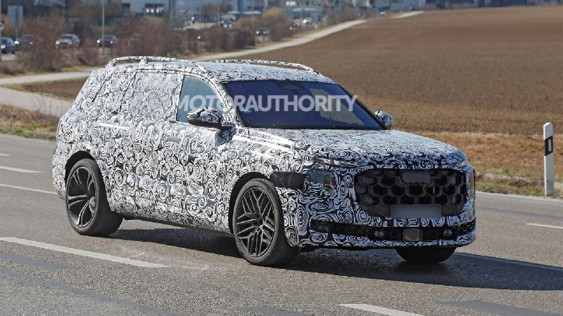 Audi наконец решилась на свой большой козырь? По данным иностранных СМИ, на тестах впервые поймали б 3