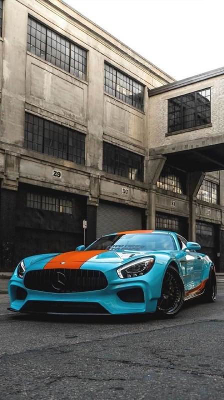 Mercedes Benz