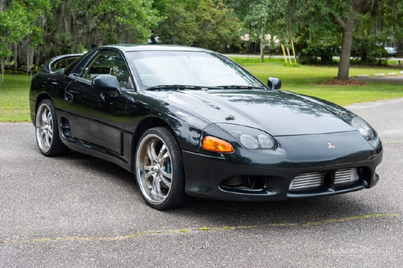 🚀 Вспомним сокровище японского автосвежения: 1998‑годовая Mitsubishi 3000GT VR‑
