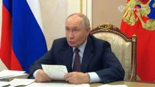 Дед на совещании с членами правительства прокомментировал блокировки интернета, назвав их «некоторыми проблемами» и «сбоями». Главное:▪️ Конечно, если это связано с оперативной работой по предотвращению террористических актов — а мы знаем, что, к сожалению