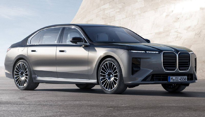 🏎✨ В Индии стартовали предзаказы на обновленную BMW 7 Series! 🔥💪По нашему мне