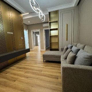 Продается 3х ком квартира, ЖК Казахстан, ор-р: Алайский рынок, 89 м²
