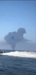סצנות נוספות של ספינות בלתי חוקיות שעלו באש במיצר הורמוז.