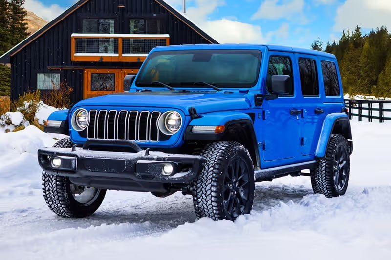 Jeep отзывает Wrangler из-за ошибки в электропроводкеВ США стартовал отзыв 78 98
