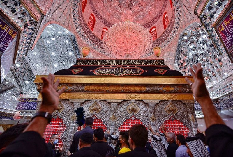 ڪانال مدافعان حـرم: #حسین_جان 🌷خیر یعنی #در_جوانی رفته باشی #کربلارحم کن بر من #برات_کربلا گم کرده ام#شبتون_حسینی🌐 @Iran_Iran🇮🇷 http://tel