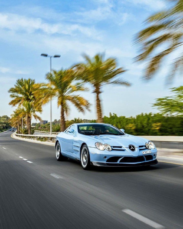 Mercedes-Benz SLR McLaren 5